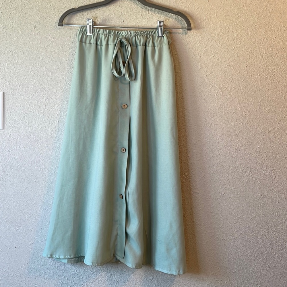 🍀sold🍀Mint Green Button Down MIDI Skirt